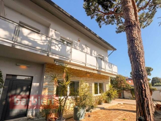 Villa Indipendente in vendita a Cervia, Reggio Emilia