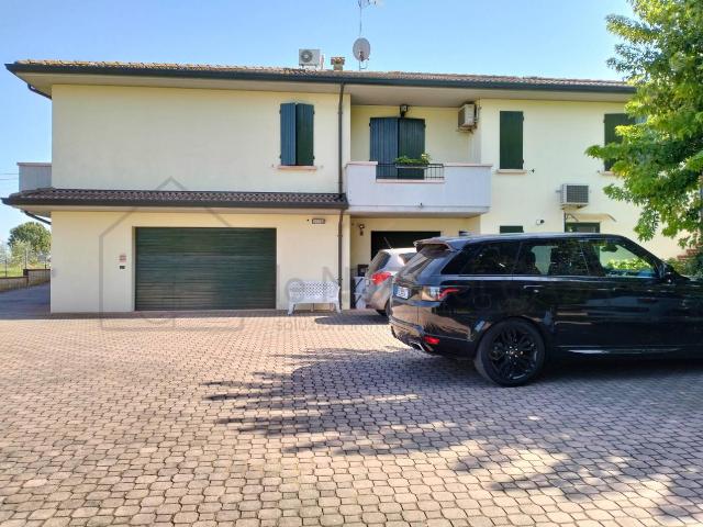 Villa Indipendente in vendita a Cervia, Reggio Emilia