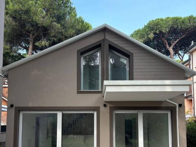 Villa Indipendente in vendita a Cervia, Reggio Emilia