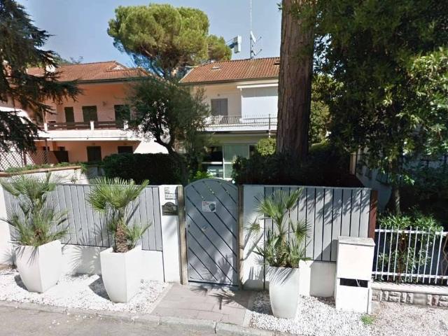 Villa Indipendente in vendita a Milano Marittima, Cervia