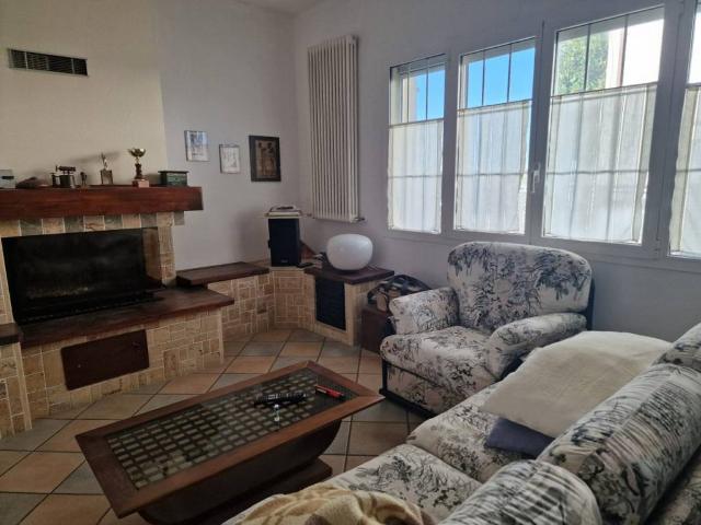 Villa Indipendente in vendita a Cervia, Reggio Emilia