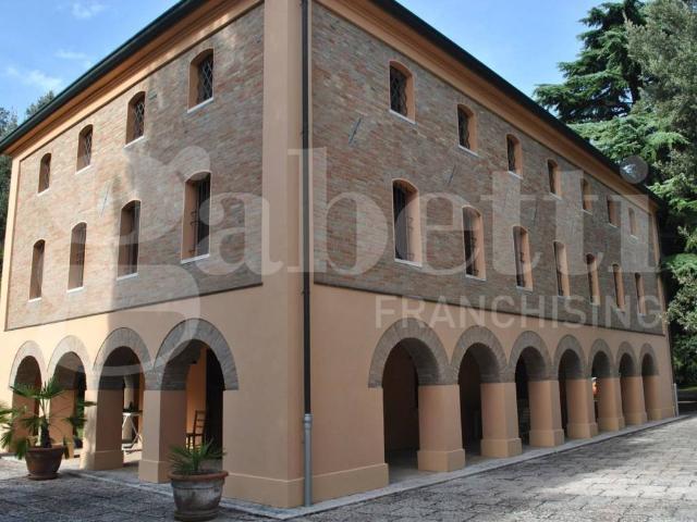 Villa Indipendente in vendita a Castiglione di Cervia, Cervia