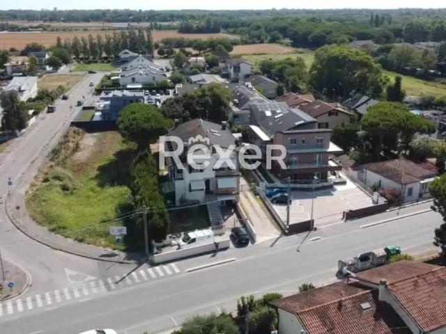 Villa Indipendente in vendita a Savio, Cervia