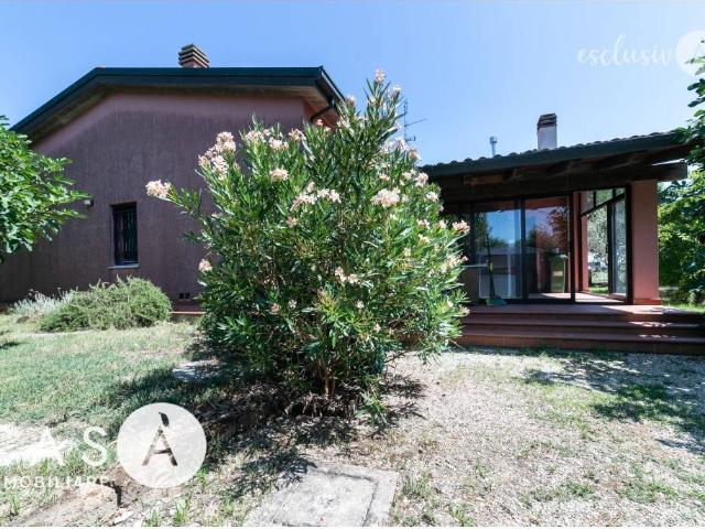 Villa Indipendente in vendita a Sant'Andrea, Cervia
