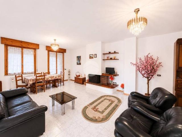 Villa Indipendente in vendita a Cervia, Reggio Emilia