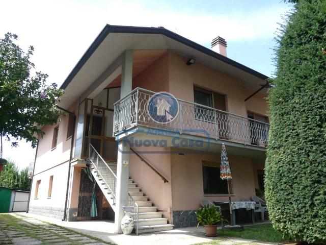 Villa Indipendente in vendita a Savio, Cervia