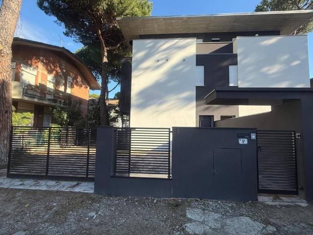 Villa Indipendente in vendita a Cervia, Reggio Emilia