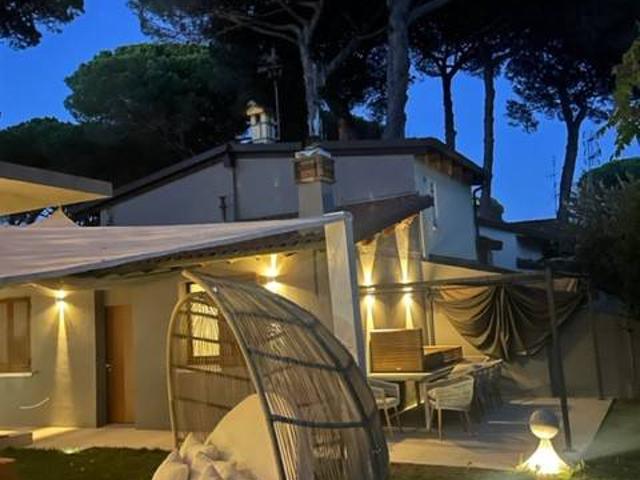 Villa Indipendente in vendita a Milano Marittima, Cervia