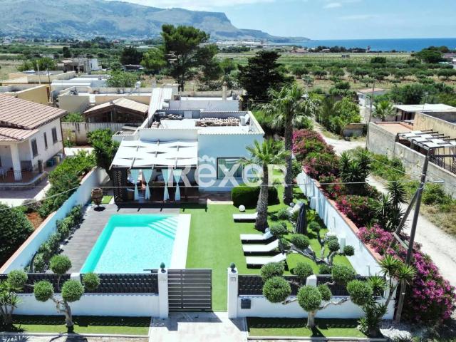 Villa Indipendente in vendita a Cervia, Reggio Emilia