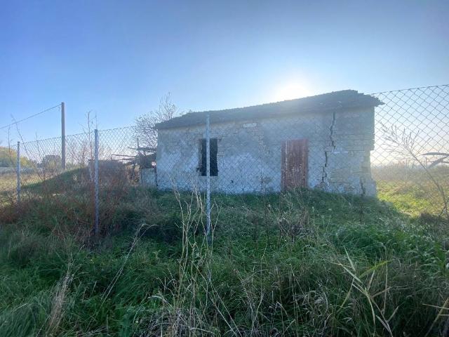 Villa Indipendente in vendita a Cervia, Reggio Emilia