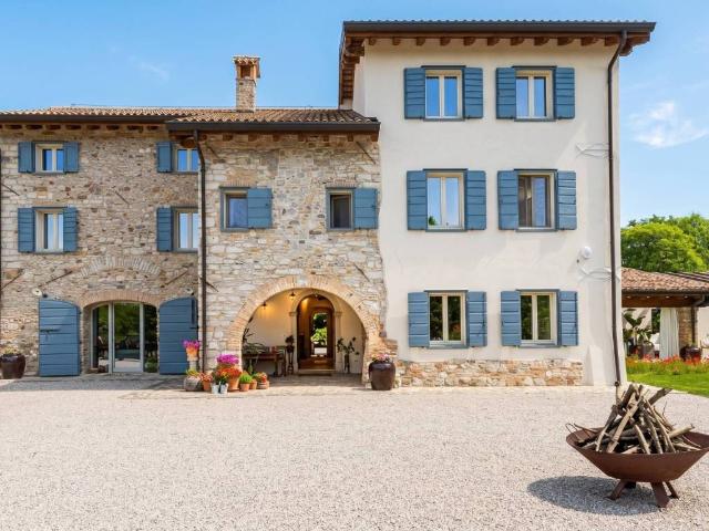 Villa Indipendente in vendita a Scodovacca, Cervignano Del Friuli