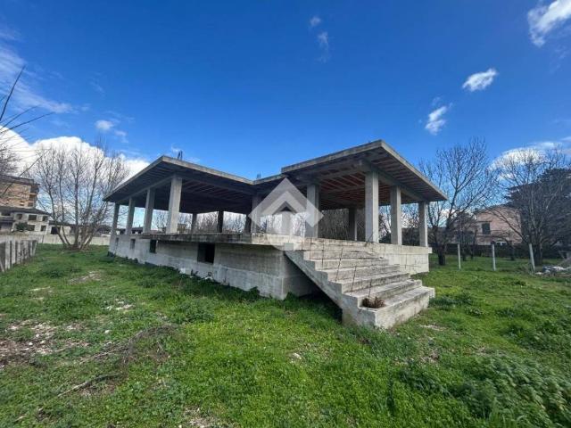 Villa Indipendente in vendita a Cervinara, Campania