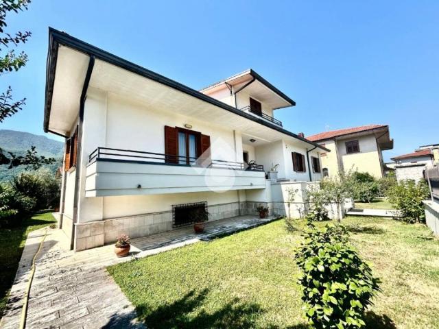 Villa Indipendente in vendita a Cervinara, Campania