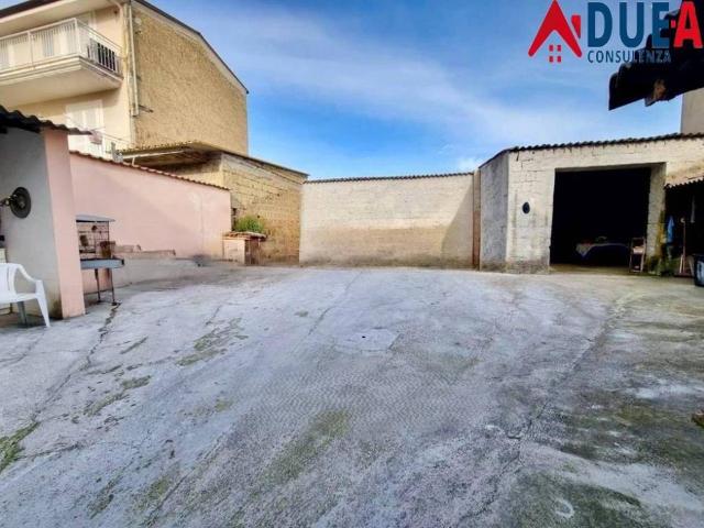 Villa Indipendente in vendita a Cesa, Campania
