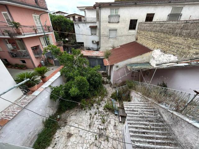 Villa Indipendente in vendita a Cesa, Campania