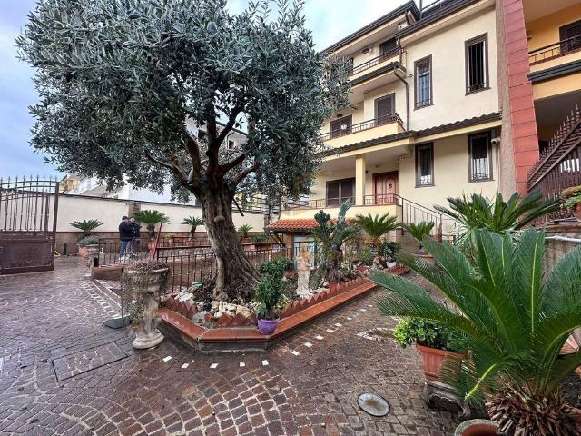 Villa Indipendente in vendita a Cesa, Campania