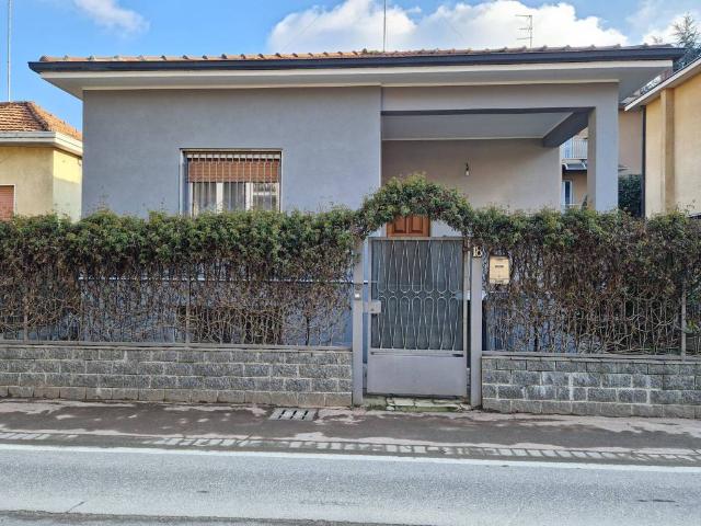 Villa Indipendente in vendita a Quartiere Giardino, Cesano Boscone