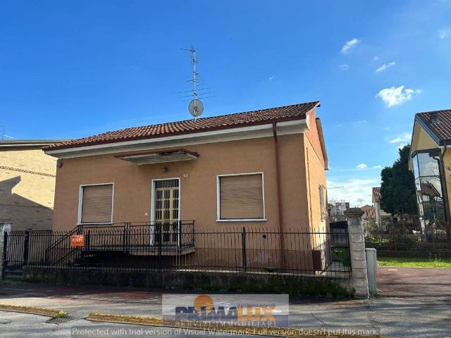 Villa Indipendente in vendita a Molinello, Cesano Maderno