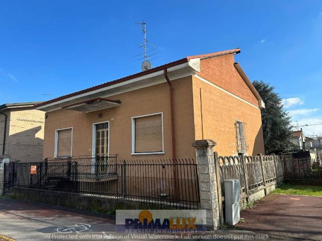 Villa Indipendente in vendita a Molinello, Cesano Maderno