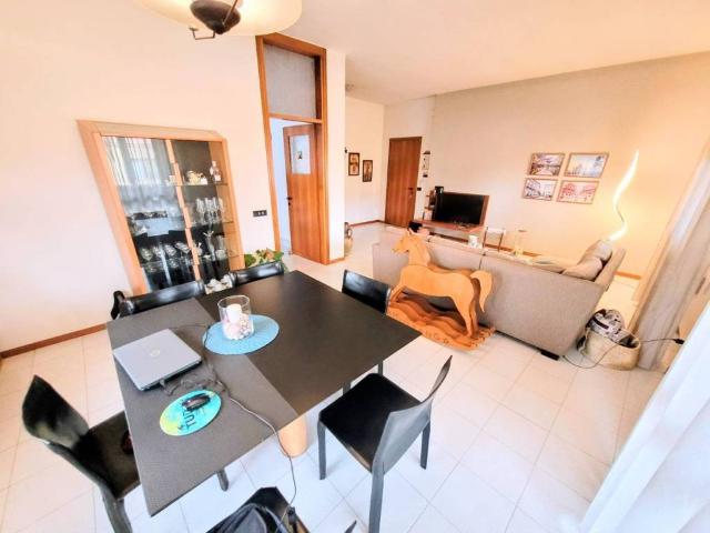 Villa Indipendente in vendita a Molinello, Cesano Maderno