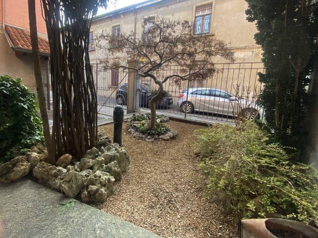Villa Indipendente in vendita a Binzago, Cesano Maderno