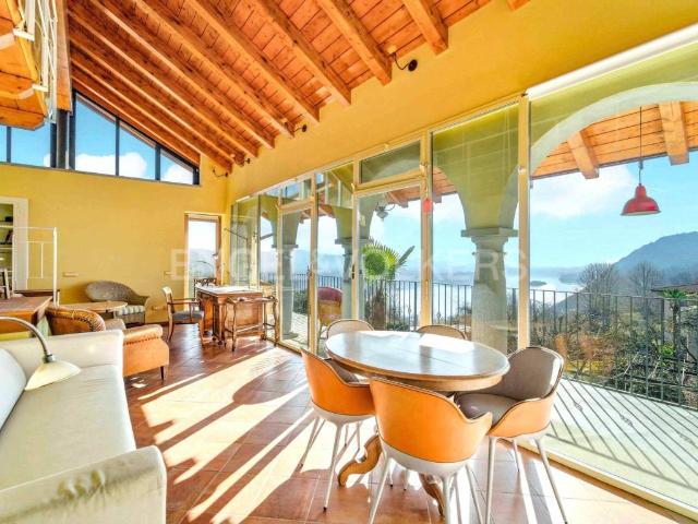 Villa Indipendente in vendita a Piemonte, Verbano-cusio-ossola