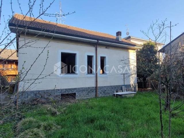 Villa Indipendente in vendita a Cesate, Lombardia