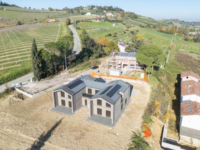 Villa Indipendente in vendita a Unione dei comuni Valle del Savio, Cesenà
