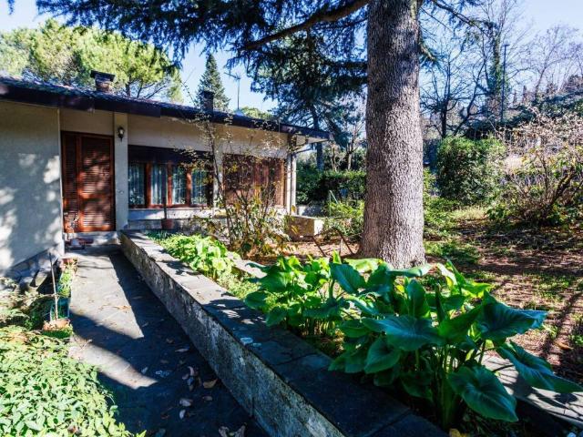 Villa Indipendente in vendita a Unione dei comuni Valle del Savio, Cesenà