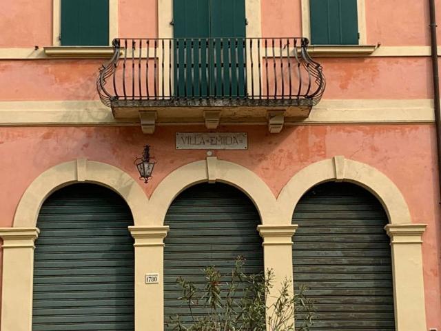 Villa Indipendente in vendita a Unione dei comuni Valle del Savio, Cesenà
