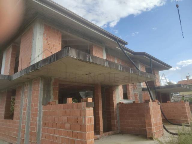 Villa Indipendente in vendita a Unione dei comuni Valle del Savio, Cesenà