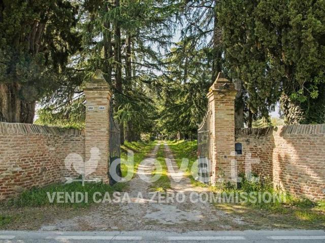Villa Indipendente in vendita a Unione dei comuni Valle del Savio, Cesenà