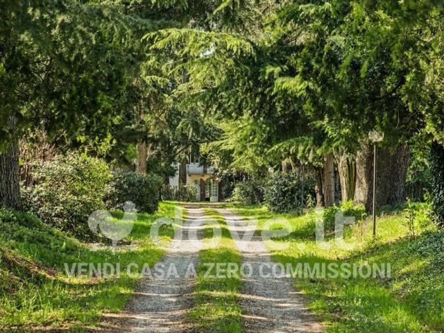 Villa Indipendente in vendita a Unione dei comuni Valle del Savio, Cesenà