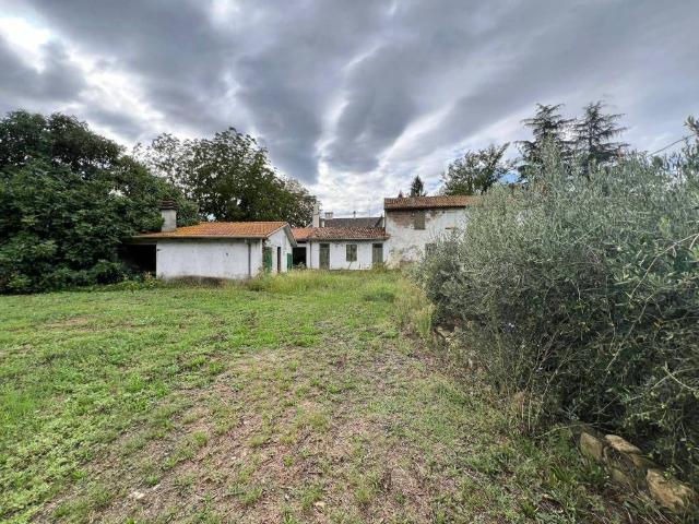 Villa Indipendente in vendita a Unione dei comuni Valle del Savio, Cesenà