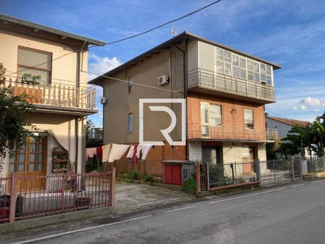 Appartamento in vendita a Unione dei comuni Valle del Savio, Cesenà