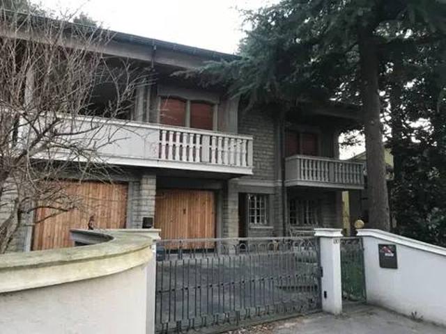 Villa Indipendente in vendita a Unione dei comuni Valle del Savio, Cesenà