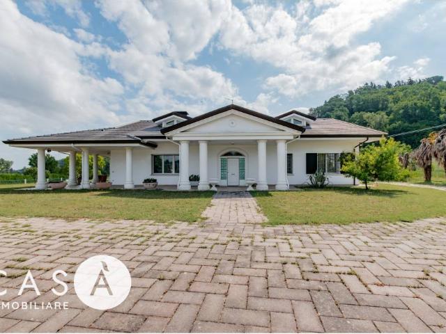 Villa Indipendente in vendita a Unione dei comuni Valle del Savio, Cesenà