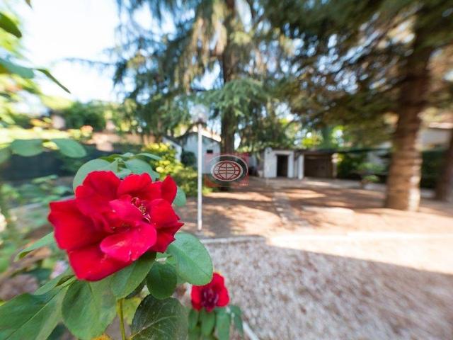 Villa Indipendente in vendita a Quartiere Fiorenzuola, Cesena