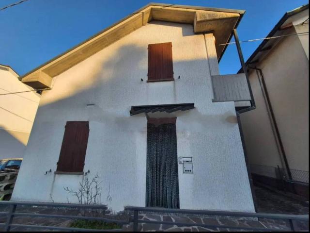 Villa Indipendente in vendita a Unione dei comuni Valle del Savio, Cesenà