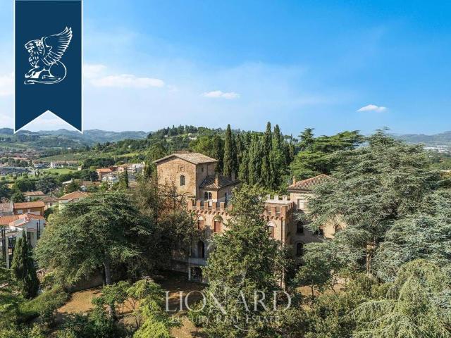 Villa Indipendente in vendita a Unione dei comuni Valle del Savio, Cesenà