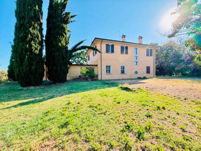 Villa Indipendente in vendita a Unione dei comuni Valle del Savio, Cesenà