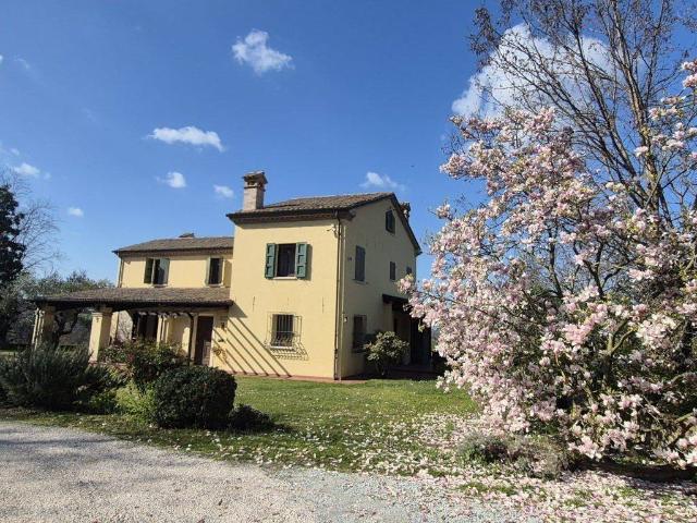 Villa Indipendente in vendita a Unione dei comuni Valle del Savio, Cesenà