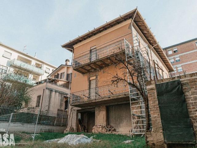 Villa Indipendente in vendita a Unione dei comuni Valle del Savio, Cesenà