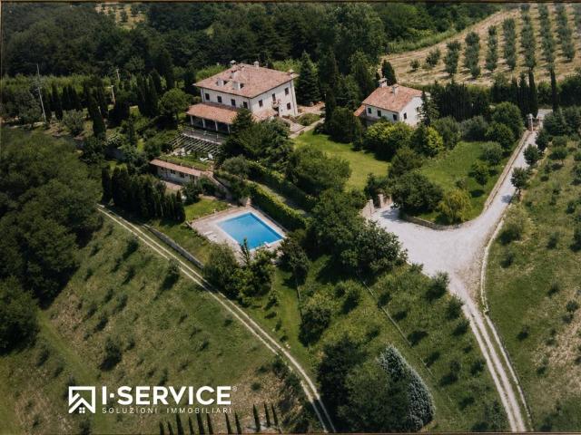 Villa Indipendente in vendita a Unione dei comuni Valle del Savio, Cesenà