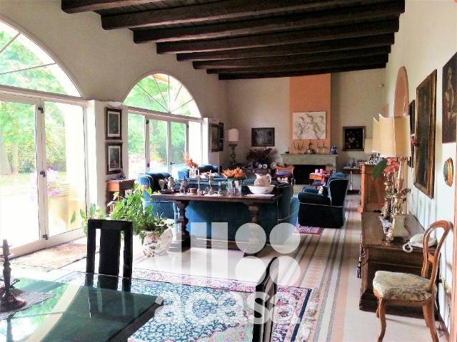Villa Indipendente in vendita a Unione dei comuni Valle del Savio, Cesenà