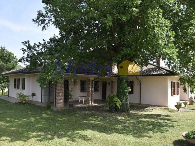 Villa Indipendente in vendita a Unione dei comuni Valle del Savio, Cesenà