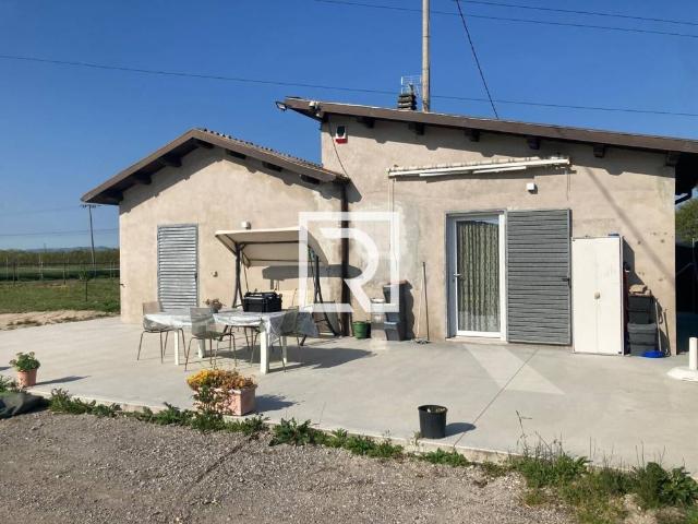 Villa Indipendente in vendita a Unione dei comuni Valle del Savio, Cesenà