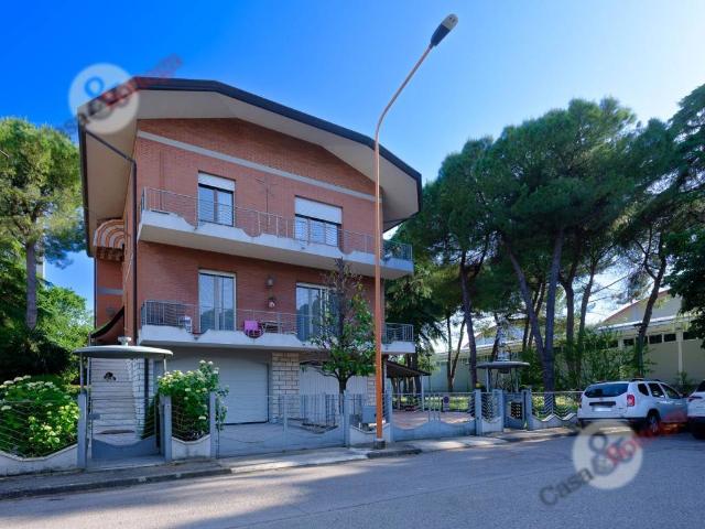 Villa Indipendente in vendita a Unione dei comuni Valle del Savio, Cesenà