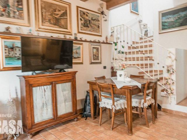 Villa Indipendente in vendita a Unione dei comuni Valle del Savio, Cesenà