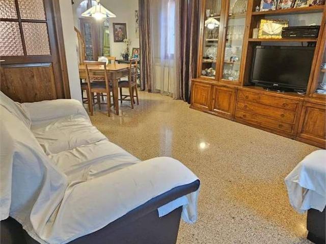 Villa Indipendente in vendita a Unione dei comuni Valle del Savio, Cesenà